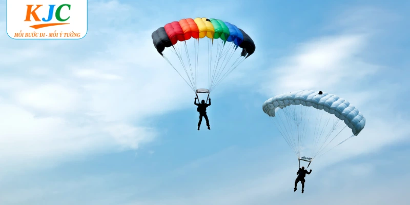 Ưu điểm dịch vụ bay dù lượn trọn gói miễn phí tại KJC