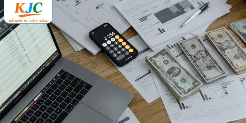 Yếu tố ảnh hưởng đến mức lương của nhân sự làm việc tại KJC